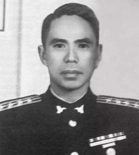 49年毛人凤列出暗杀名单，蒋介石亲笔添上三人：你还有菩萨心肠？
