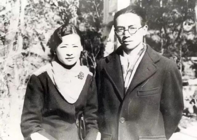 林洙嫁梁思成后：委曲求全整10年，他死后，她218万卖林徽因嫁妆
