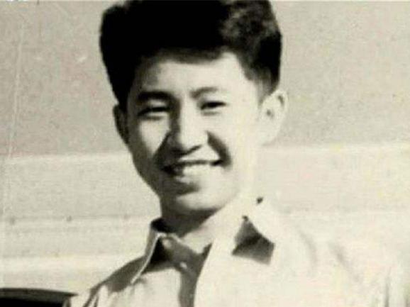57年田云玉收到母亲病重电报，回家发现有假，毛主席：你还太年轻
