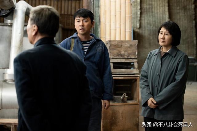 论塑造女干部形象，凯丽在《人世间》中饰演的曲书记绝对出圈