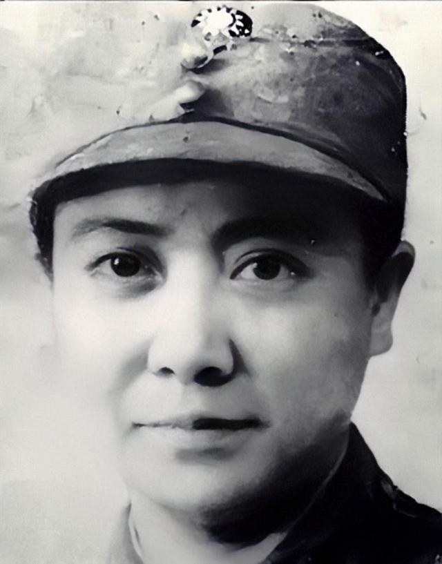陈毅被妻子锁门外，冲动下提离婚，周恩来找到张茜：给你提个建议