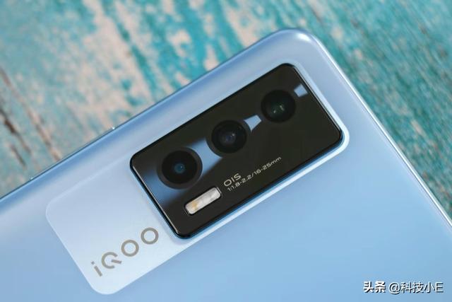 iQOO爆发，骁龙870+12GB运存仅2399元，还有光学防抖和66W快充-第3张图片-9158手机教程网