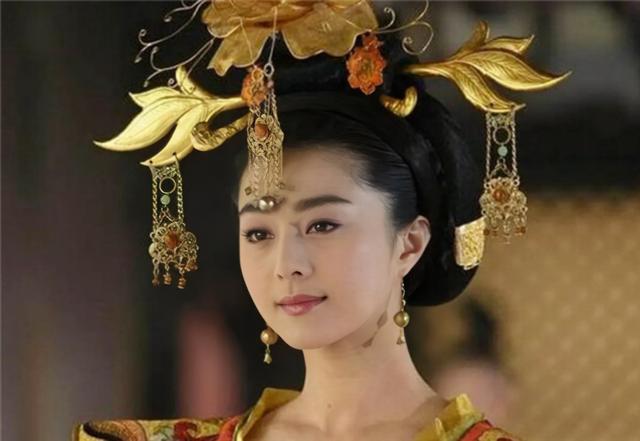 唐朝真是以胖为美吗？看到杨贵妃的真实体重后，女孩就笑不出来了