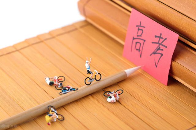 广西柳州一中学生坠亡，我们必须要全方位关注中小学生的心理健康