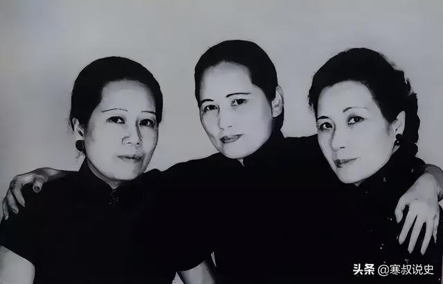 宋子文：被老蒋打耳光，最后客死他乡，宋家三姐妹无一出席葬礼