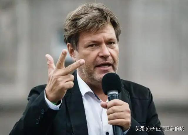 卢布即将崛起？普京宣布供气改用卢布结算后，欧洲气价飙升34％