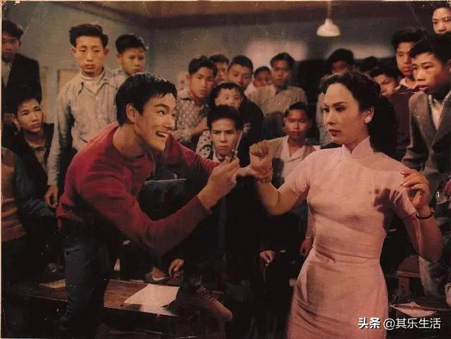 ���������ٲ�����ӰϷ(���񽱡��й�ӰϷ����ٲ�����ӰϷ��1905-2005����)