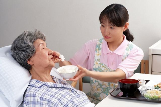 为什么甲亢迟迟不见好转？这几点是不是被你忽视了？