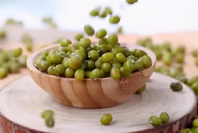 还记得曾被称为“中国食疗第一人”的张悟本吗？他后来怎样了？