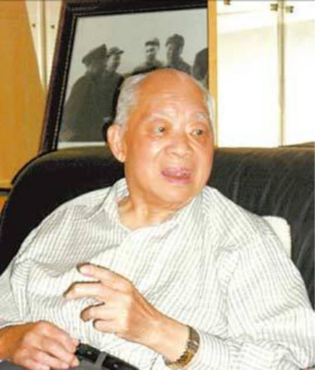1937年，周恩来劳山遇刺，11名警卫壮烈牺牲，究竟何人如此大胆？
