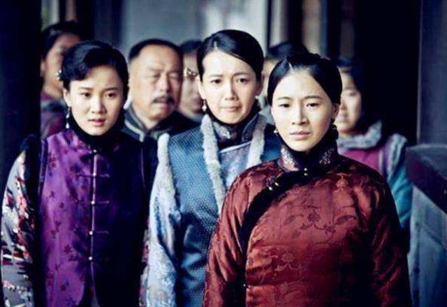 “东北王”张作霖，为何会惧怕他的长女张首芳？