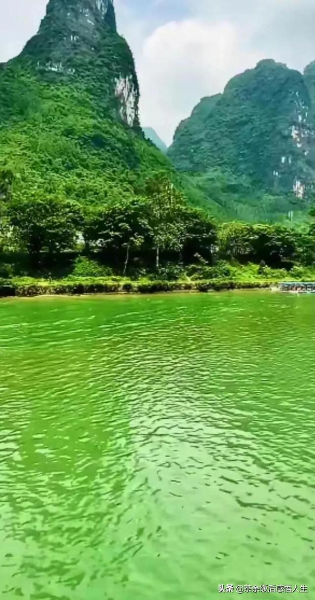 描写山水的优美段落，只有青山绿水？