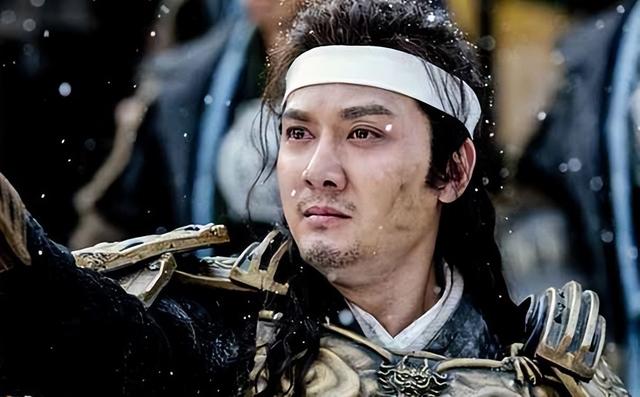 刘彻送来10车肉，霍去病放臭也不给士兵吃，26年后才知他有多高明
