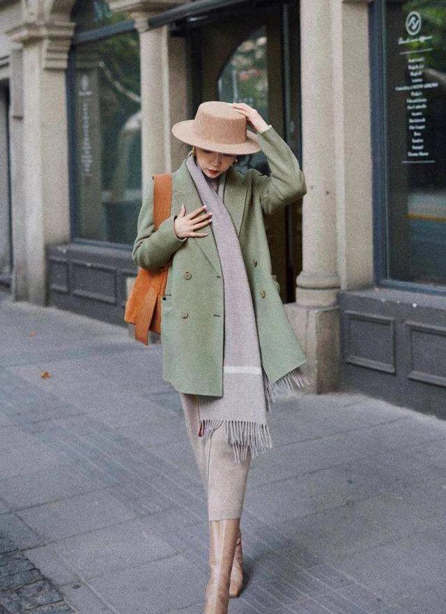 三九天穿裙子(歇后语三九天穿裙子)