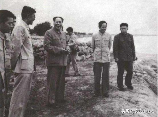 毛泽东卫士长李银桥，相伴15年，分别时主席拿出800元安家费