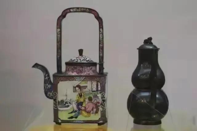 皇帝的生活有多豪华？看看溥仪的这些用品就知道了