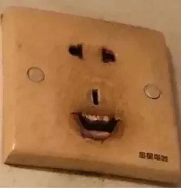 “当你强大起来，世界才会对你和颜悦色”