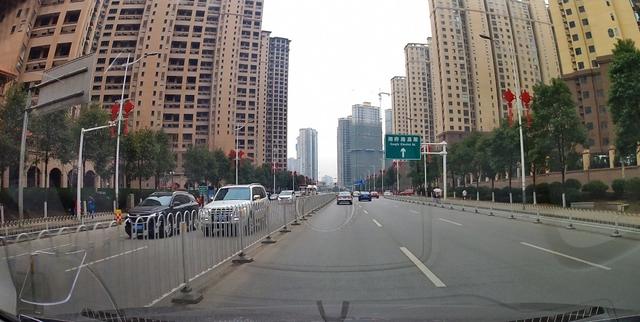 汽车保养时间表(详细的汽车保养周期表)