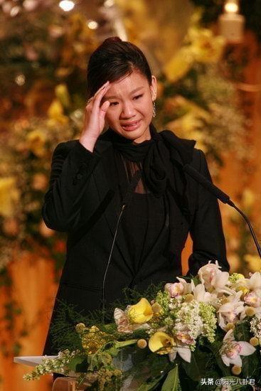 沈殿霞去世14年，女儿穷到只剩104元也不找郑少秋，原因是什么？