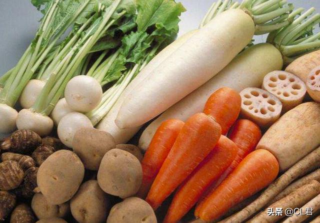 蔬菜价格“落差”太大，猪肉一降再降，两类东西持续上涨，咋回事