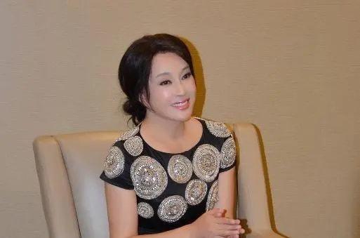 又一明星要被封杀，邓伦被曝偷税漏税，回顾成名经历实在太可惜