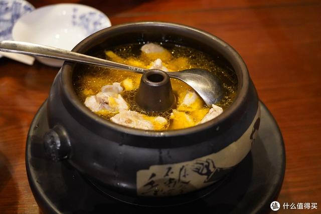 旅行就要邊走邊吃：舌尖上的昆明，盤點我在昆明吃到的各種美食