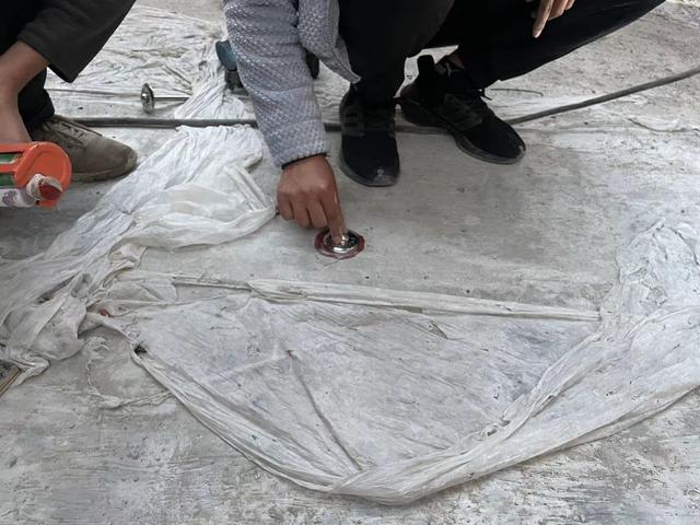 工程测量如何展绘控制点