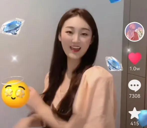 朱单伟订婚，陈亚男一家疑似在杭州买了别墅，到底谁是人生赢家？