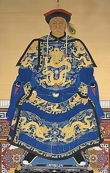 康熙临终前，为啥点名1个男人陪葬？雍正继位后才知父亲高明