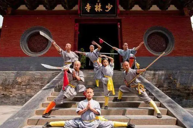 In fact, Shaolin Temple is divided into northern and southern schools ...