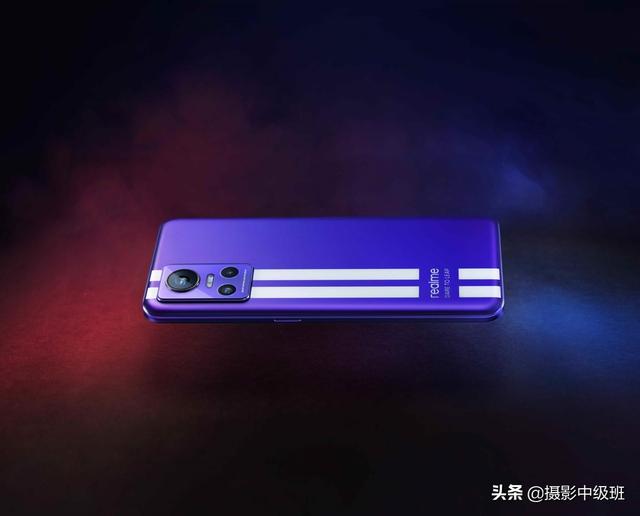 动辄6、7千的手机滞销,“真我GT Neo3”来挑战,10秒卖1.2亿