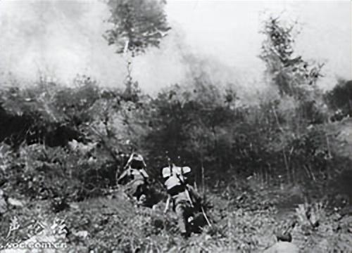 1934年，800红军在贵州失踪，中央多次寻找无果，70年后疑团揭开