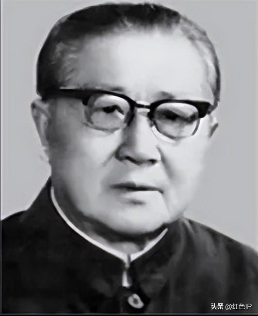 军人走上没有硝烟的战场——新中国第一批外交官纪实（一）
