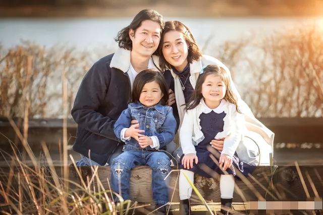 38岁钟嘉欣生日官宣三胎！带一双儿女晒B超照，大13岁老公未露面