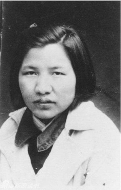 毛主席70大寿，亲自派车去接毛远志：这么多年，你怎么不来看我？