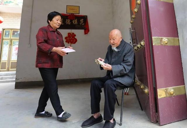 118岁“小村寿王”养生秘诀：5个习惯，颐养天年