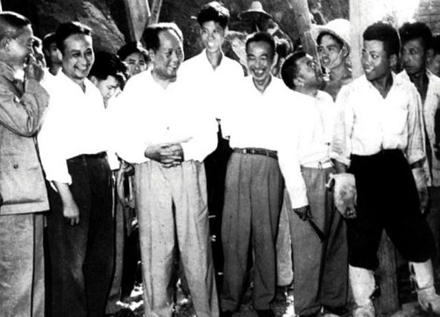 1955年毛主席到山东视察，得知朱永顺职务时问：你有没有贪污过啊