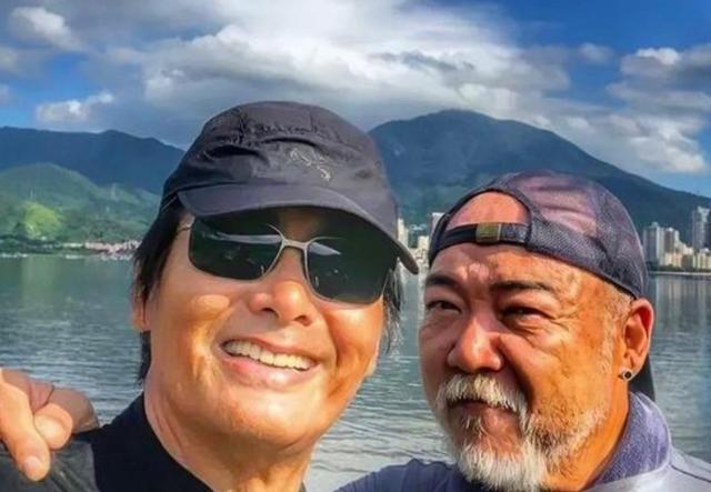老戏骨廖骏雄确诊癌症，62岁为保命切掉一半胃，几个月暴瘦45斤