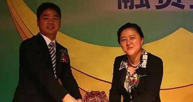 “京东老板”刘强东：把女儿宠成公主，儿子却是他一生的痛