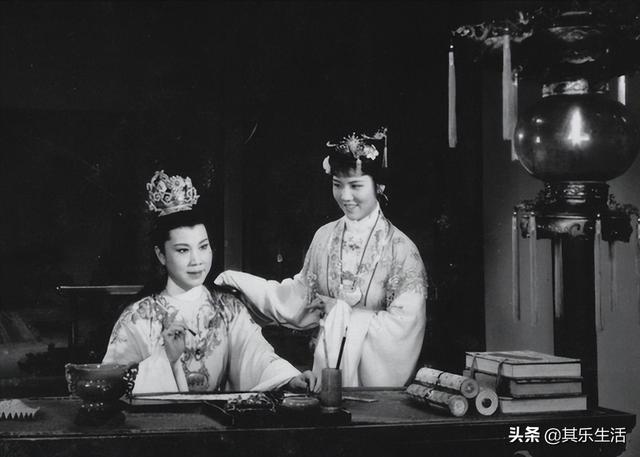 ���������ٲ�����ӰϷ(���񽱡��й�ӰϷ����ٲ�����ӰϷ��1905-2005����)