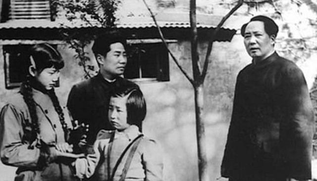 1968年，李讷主动请缨抗美援越，毛主席听后落泪：我不同意