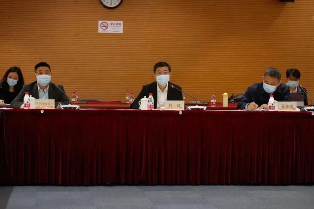 区委书记刘健连线多家外资企业，现场出实招破解企业复工复产难题