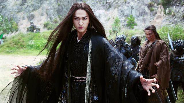 ����������Ƭ(��ɱ��㡱���ɣ�Ȣ��4�����ţ�31�굱�ְ֣�һ�����ں���������)