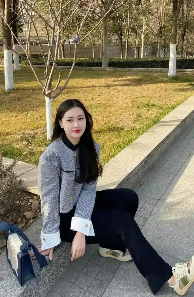 常盈进心中的烦恼，吓得开心早已跑了……全文