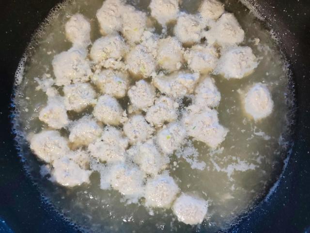 阳春三月，养肝“黄金期”，10食物要多吃，滋阴养肝，越吃越年轻