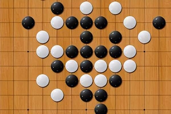 《五子棋必胜阵法仙人指路（五子棋必胜阵法第一名）》