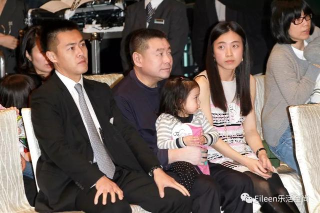 甘比继子再婚，倒追300亿贵公子的女生什么来头？