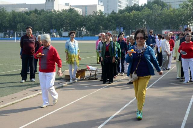 若想降低人体衰老的速度，做好这3件事，或能帮你保持冻龄状态