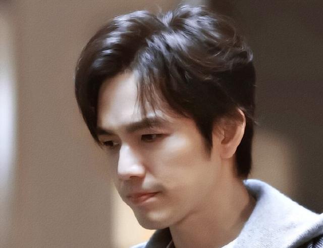 3月才开始，10位明星接连被曝“脸崩”，让61岁的蔡明情何以堪？
