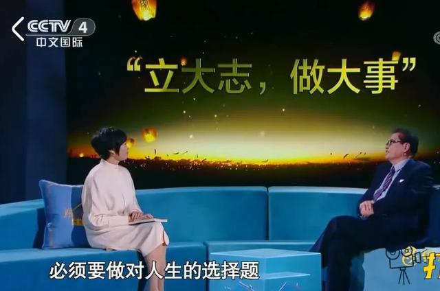 7岁女孩读书上千本，妈妈：我们给不了学区房，但可以给孩子书房